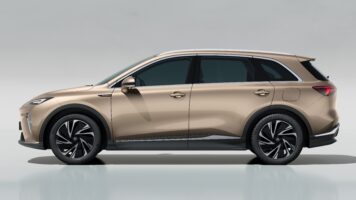 MG S6 EV