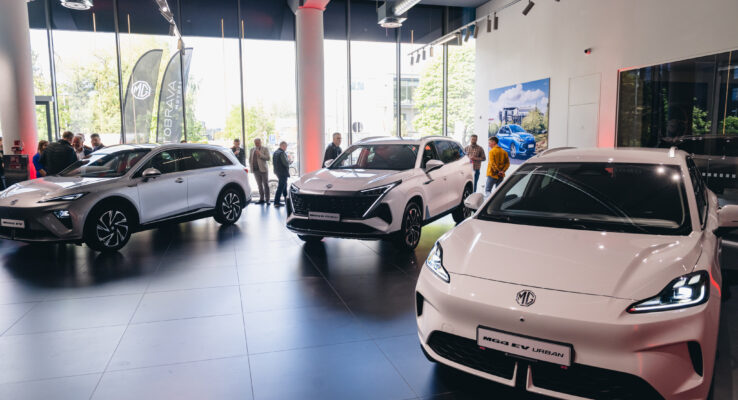 Nuo miesto elektromobilio iki 7 vietų visureigio: MG Lietuvoje pristatė ambicingą modelių plėtrą